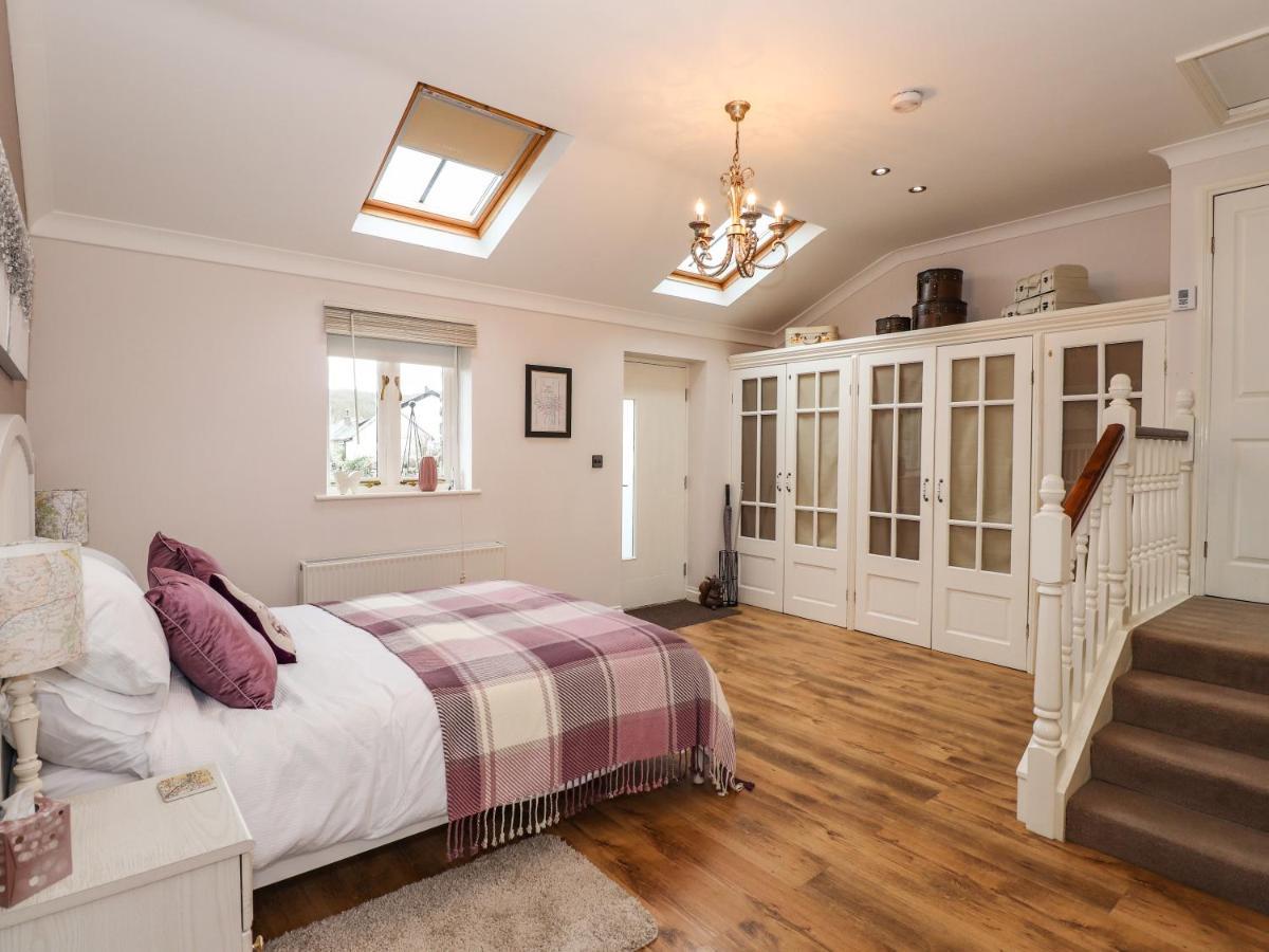 The Garden Suite At Fiddler Hall Barn Ulverston Exterior foto