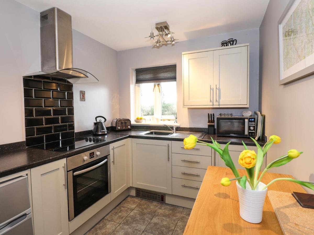 The Garden Suite At Fiddler Hall Barn Ulverston Exterior foto